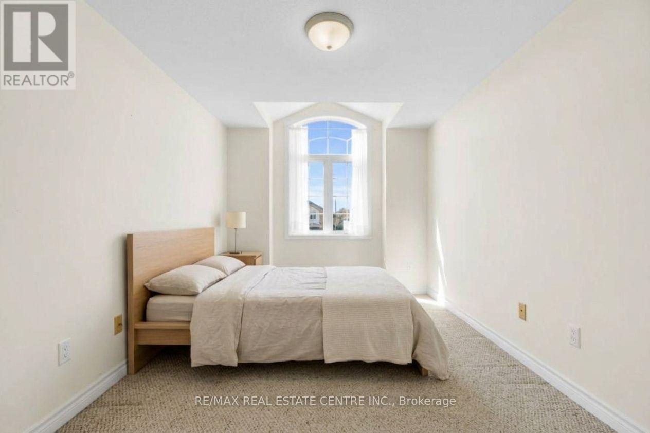 #11 20 SHACKLETON DRIVE - Image 27