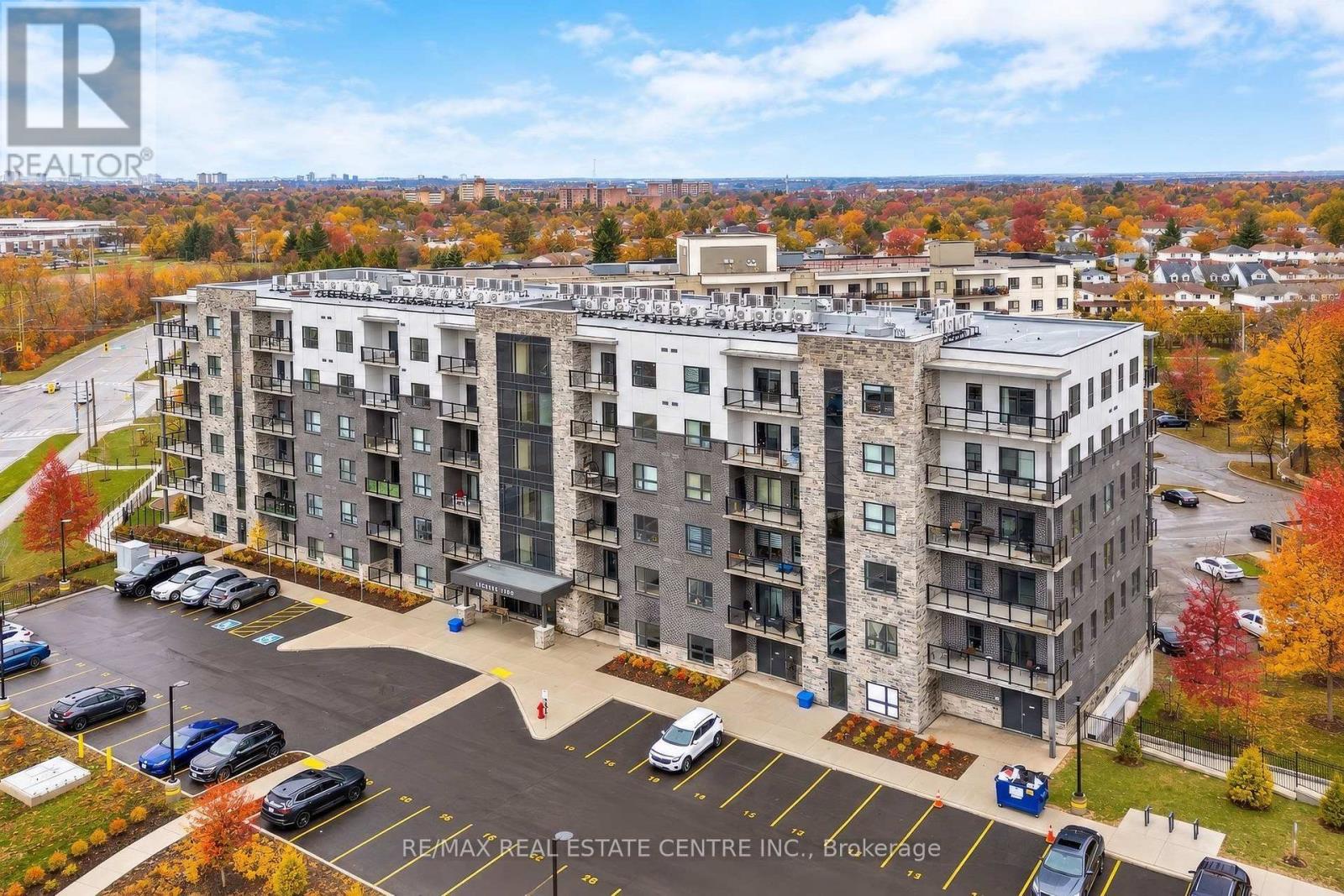 106- 1000 Lackner Place, Kitchener, ON photo 4