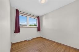 284 Rita Street, Winnipeg, MB R3J2Y2 Photo 19