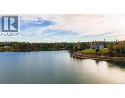 181 McCarthy's Point Road, photo 2