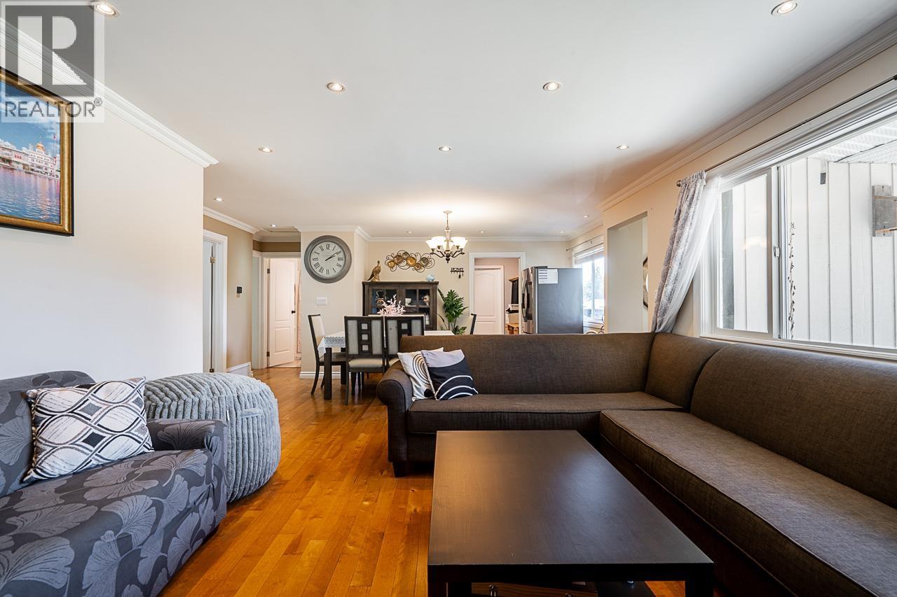 3 Bed, 2 Bath House for Sale in Maple Ridge – 12214 211 STREET, Maple Ridge – MLS# R3171681 - Image 9