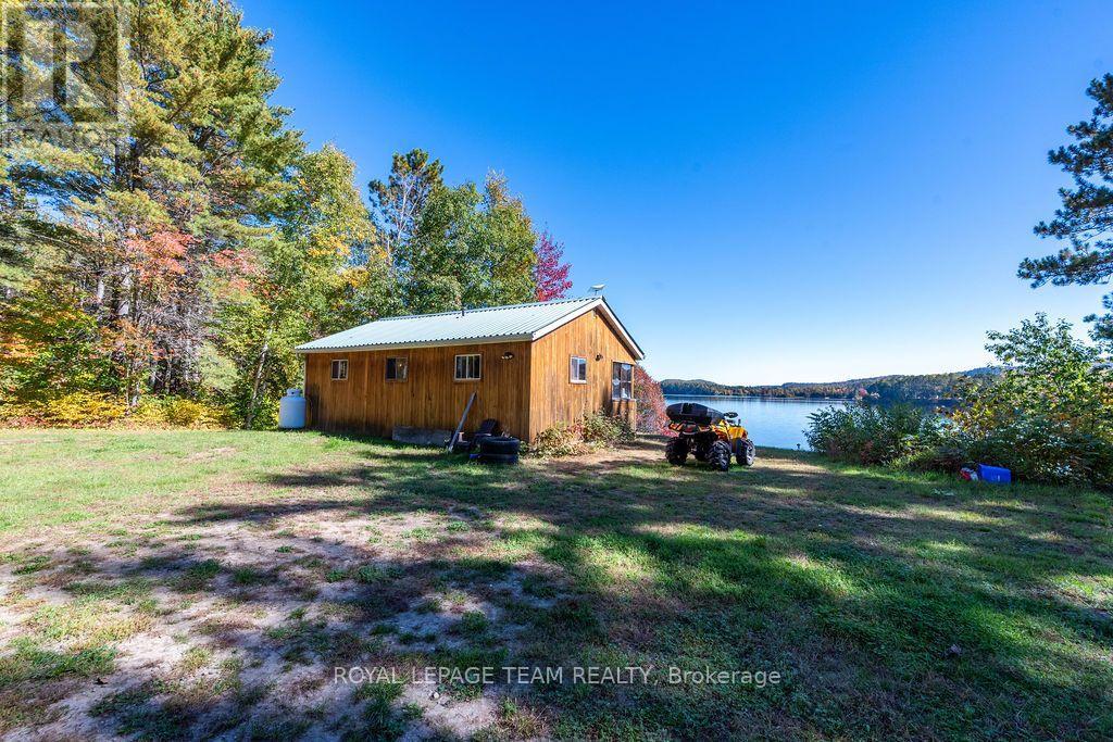 662 LONG LAKE ROAD - Image 13