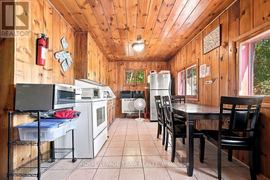 662 LONG LAKE ROAD - 15