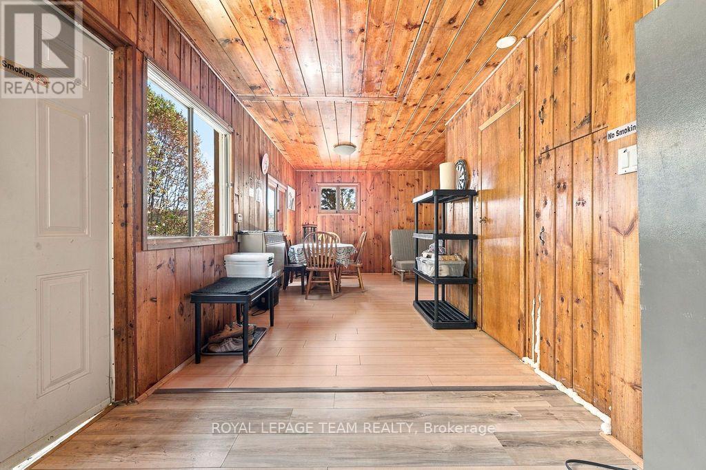 662 LONG LAKE ROAD - 29
