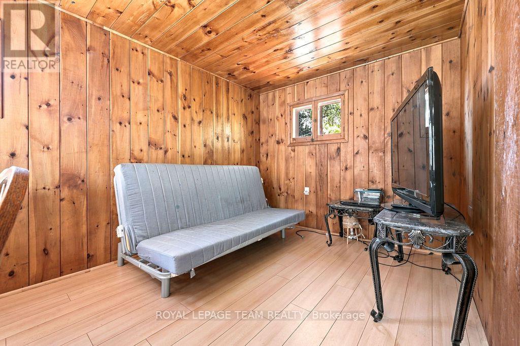 662 LONG LAKE ROAD - 30