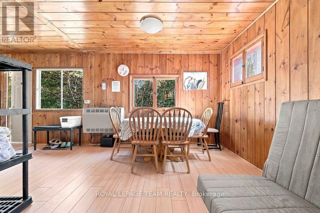 662 LONG LAKE ROAD - 31