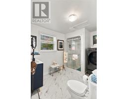 29 Shea Street thumbnail 16
