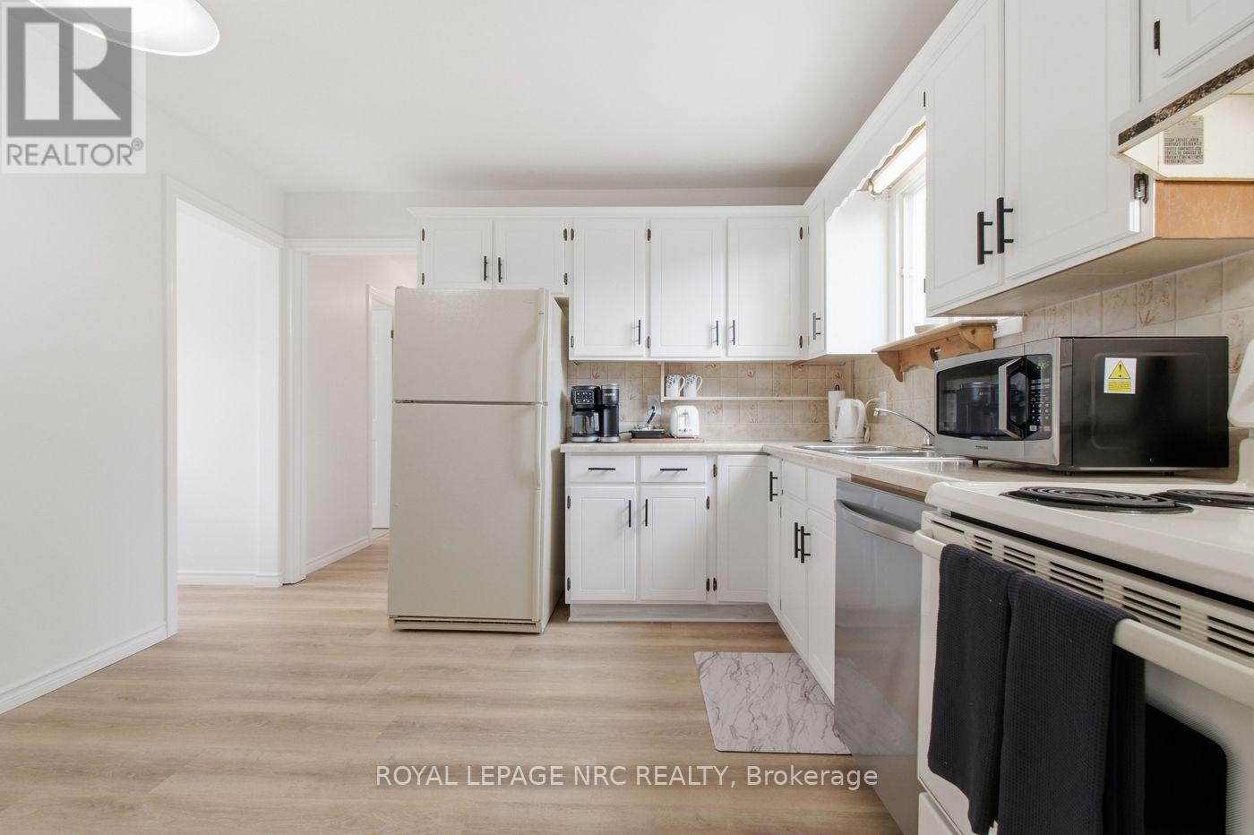 32 CRESTCOMBE ROAD - Image 13