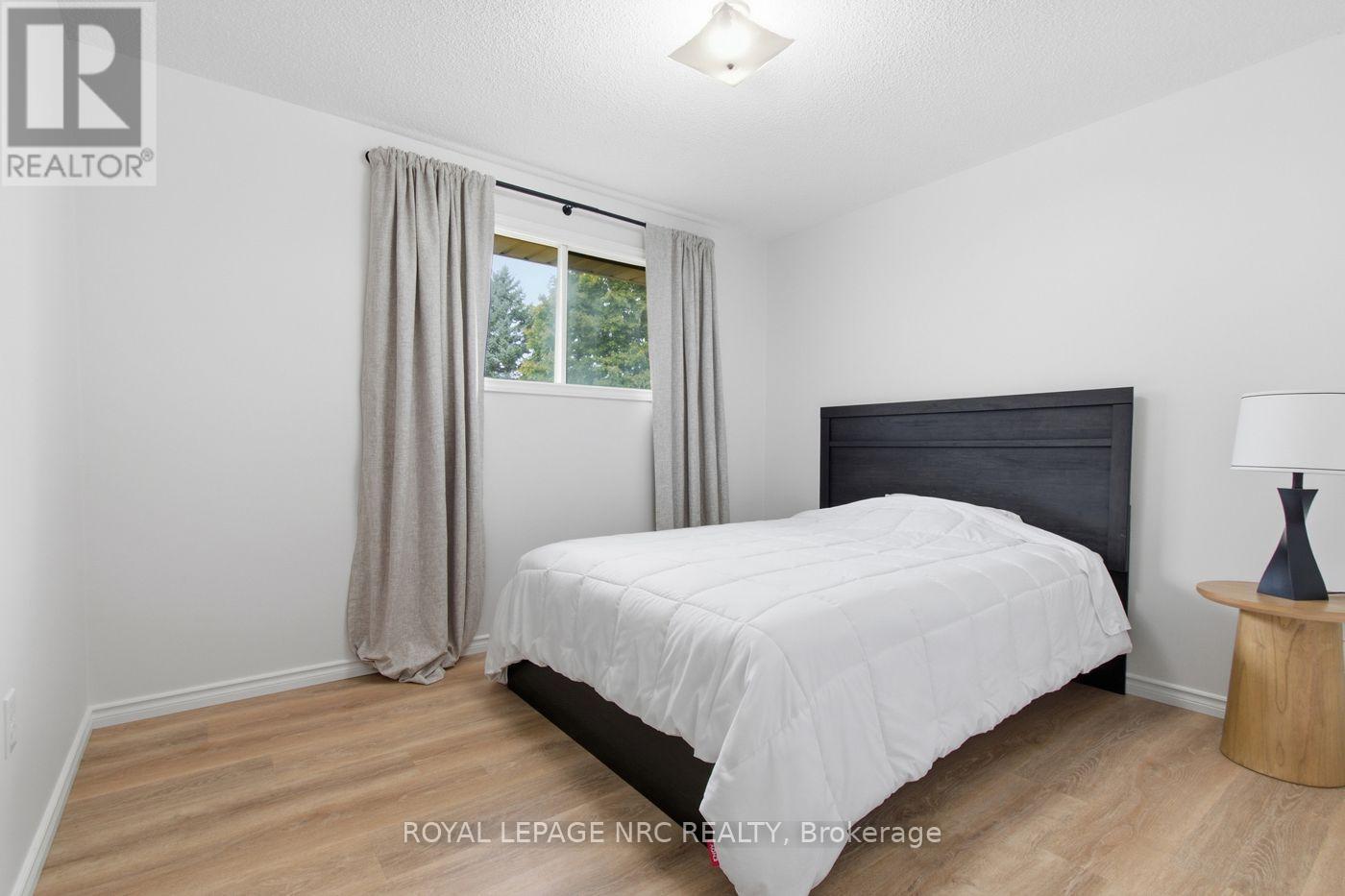 32 CRESTCOMBE ROAD - Image 17