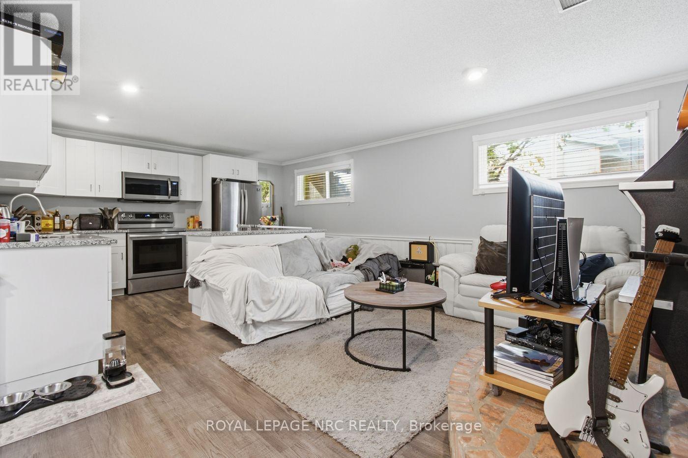32 CRESTCOMBE ROAD - Image 22