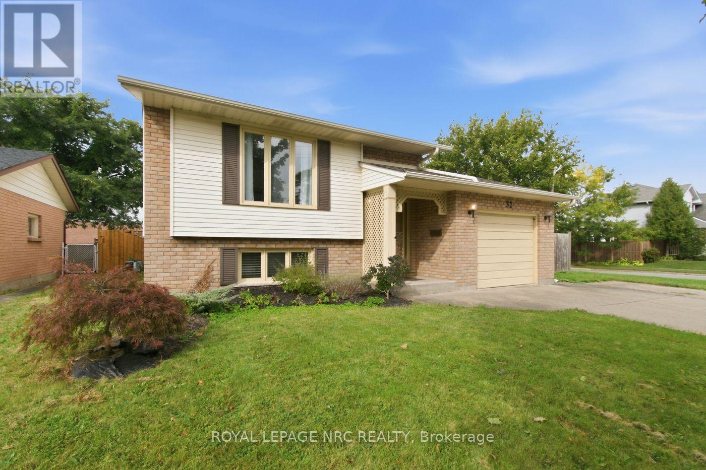 32 CRESTCOMBE ROAD - 40