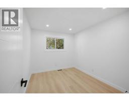 460 Queensland Place SE - photo 24