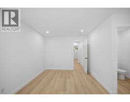 460 Queensland Place SE - photo 28