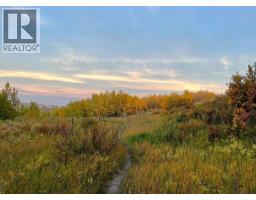 270 Cougar Ridge Drive SW - photo 2