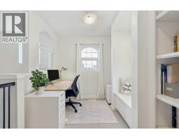 270 Cougar Ridge Drive SW - photo 32