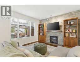 270 Cougar Ridge Drive SW - photo 8