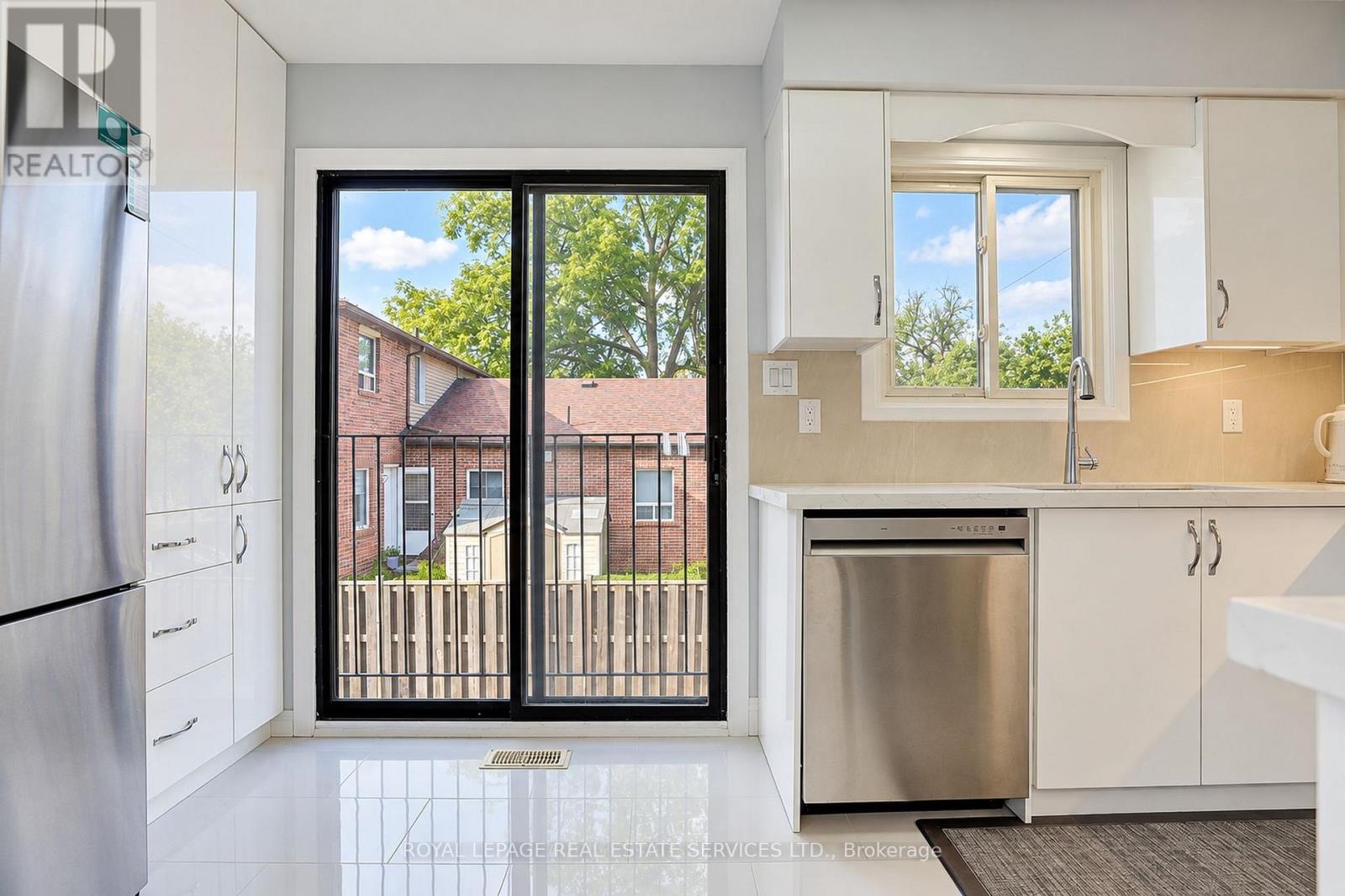 10- 10 Reidmount Avenue, Toronto, ON photo 20