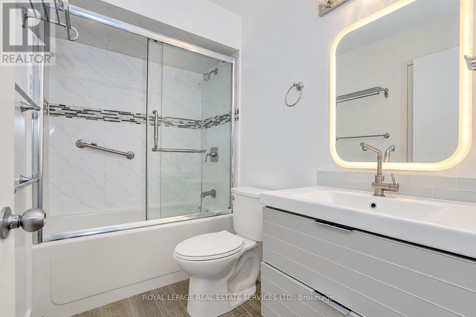 #10 10 REIDMOUNT AVENUE - 25