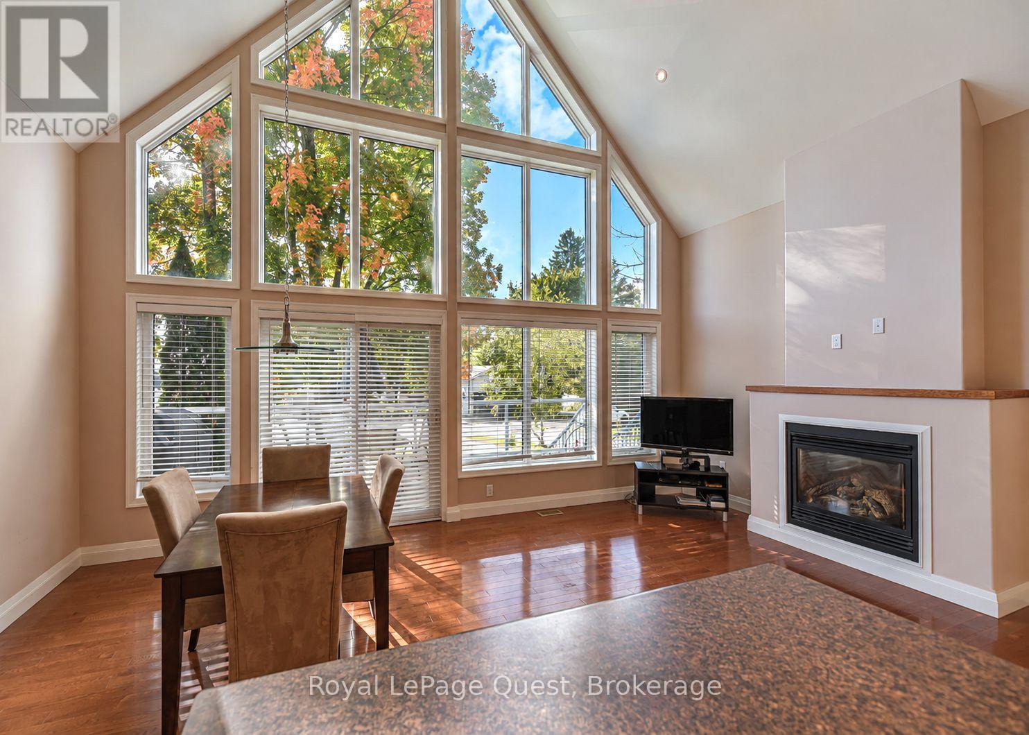 2956 LAKESIDE DRIVE - 10