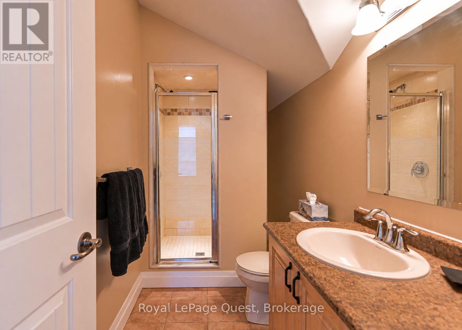 2956 LAKESIDE DRIVE - Image 18