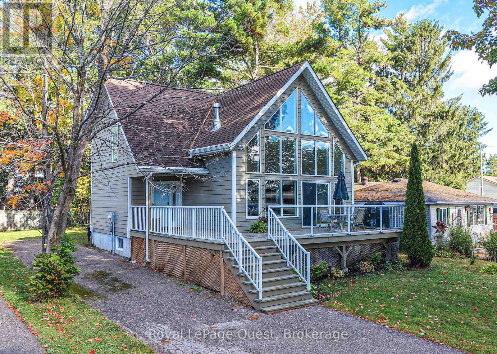 2956 LAKESIDE DRIVE - 2