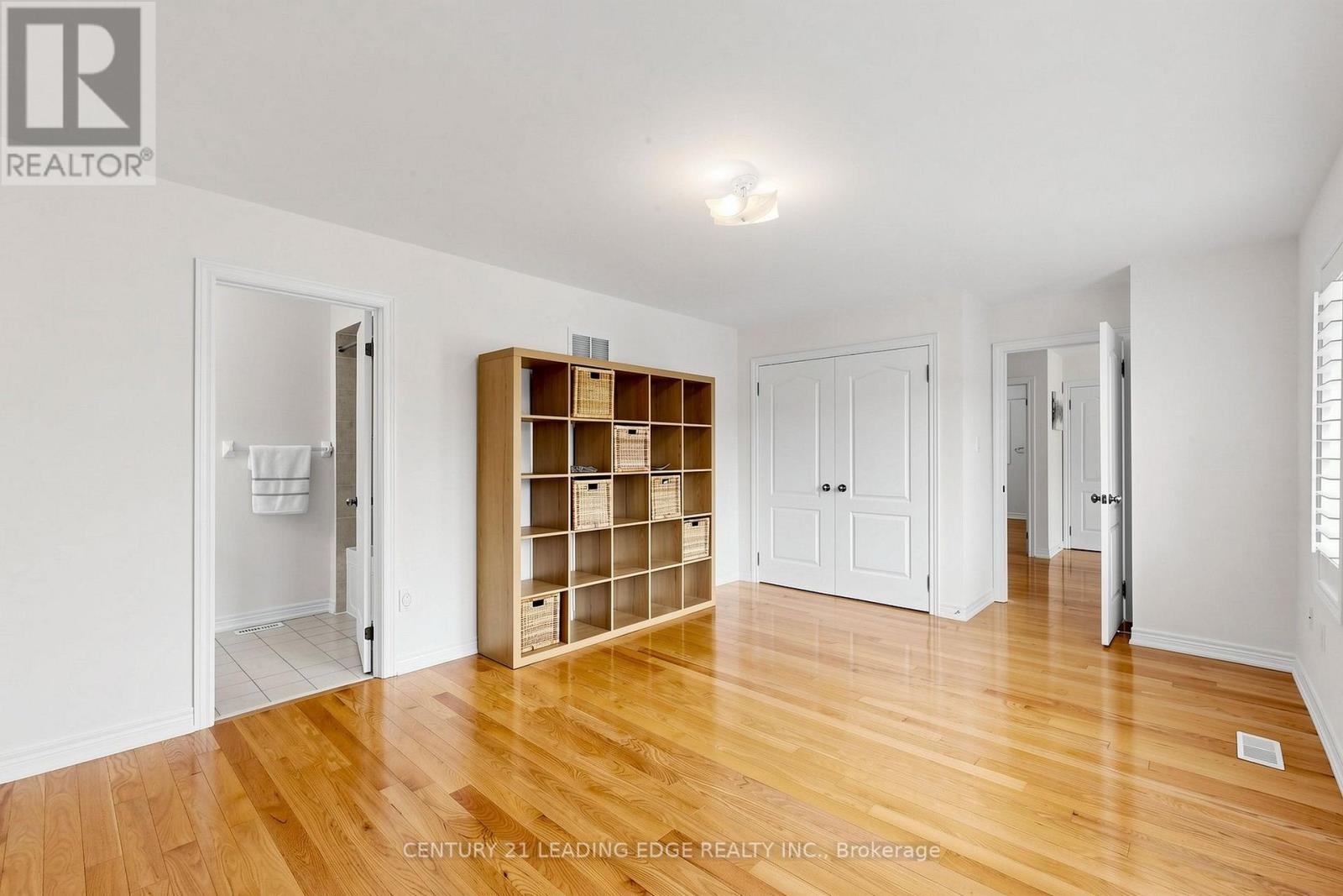 71 JOSEPHINE ROAD - 25