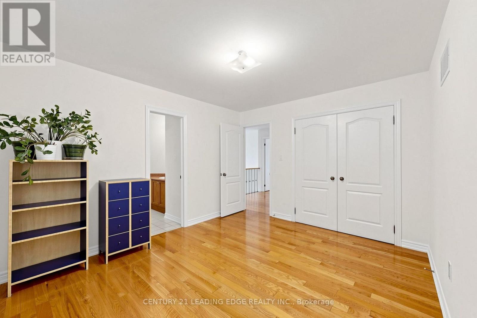 71 JOSEPHINE ROAD - 32