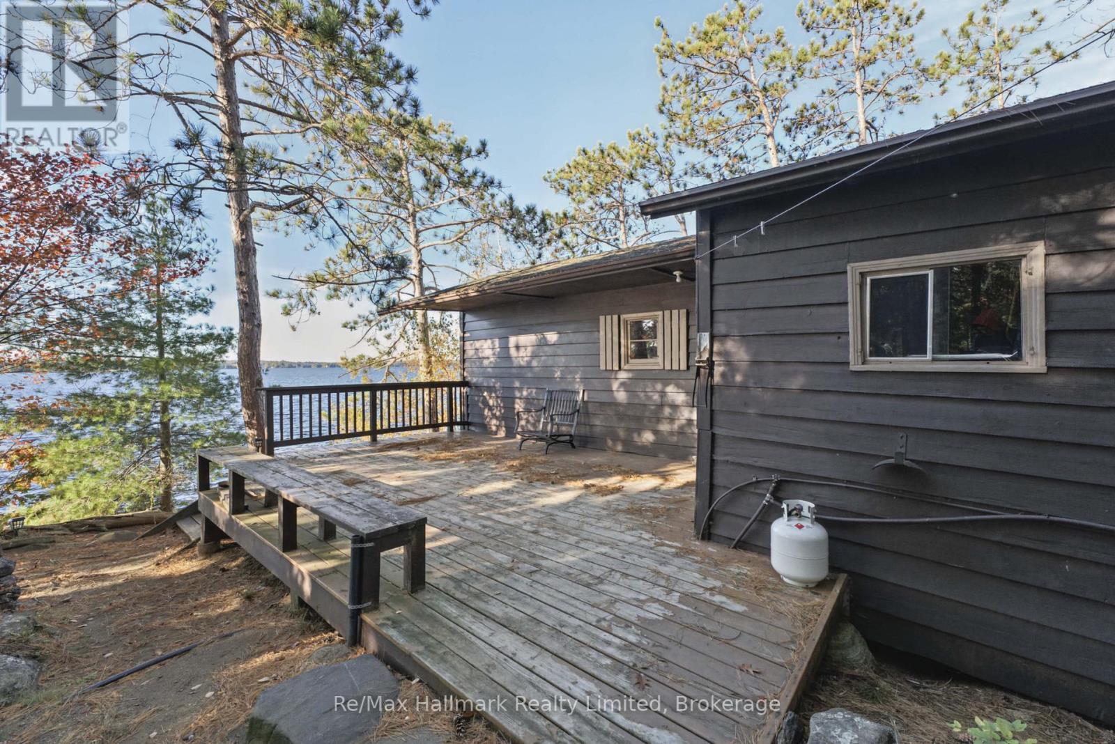 3 ISLAND 20LM ISLAND - Image 34