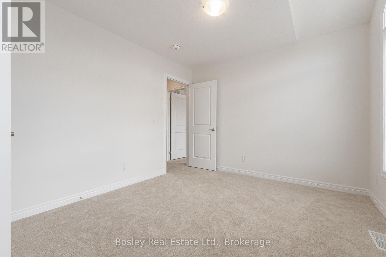 117 Haldimand Street — photo 28