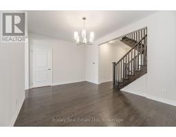 Bedroom 2 - 117 Haldimand Street, Kitchener, ON N2R0R2 Photo 11