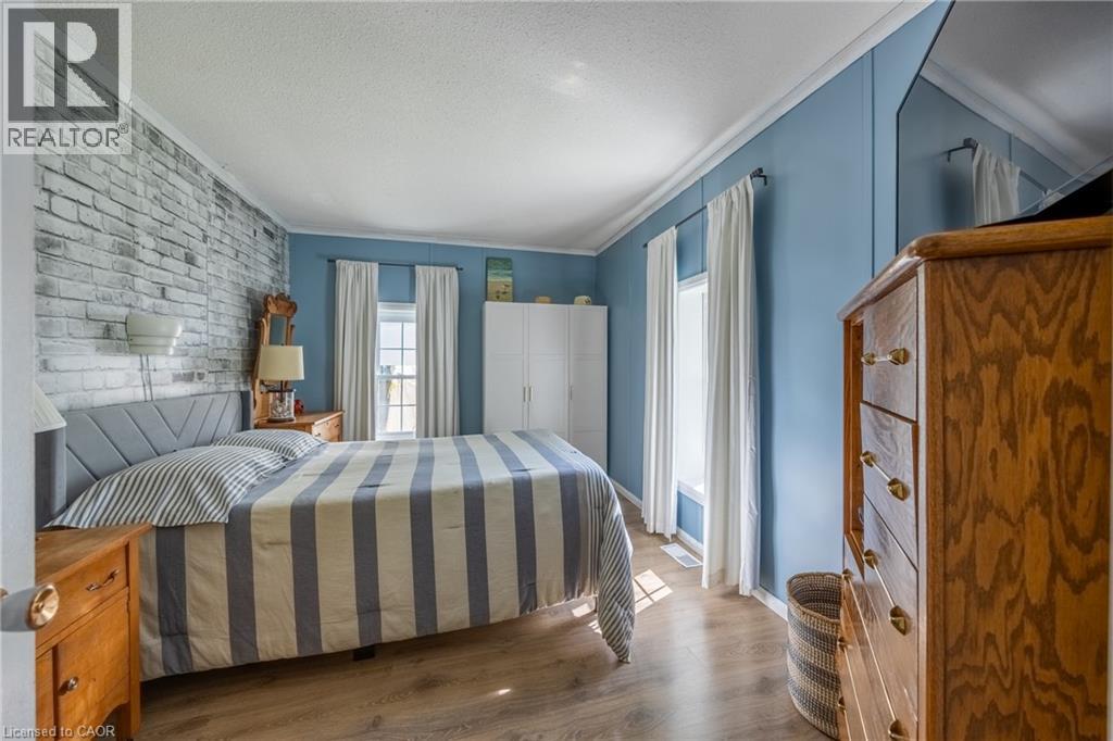 283 HALL Street - Image 11