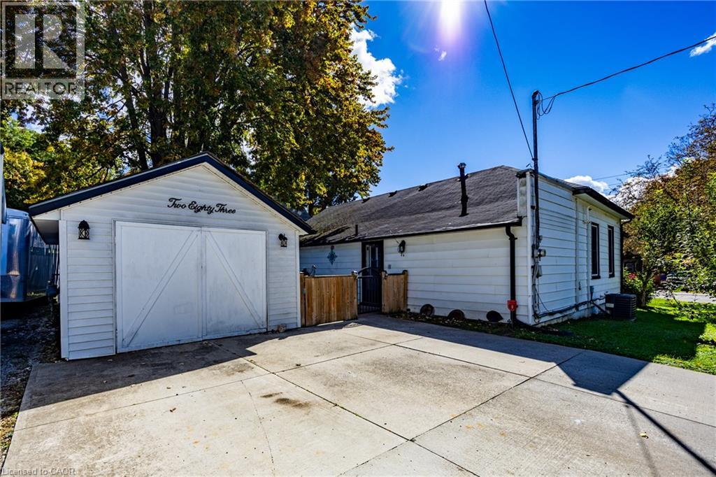 283 HALL Street - 19