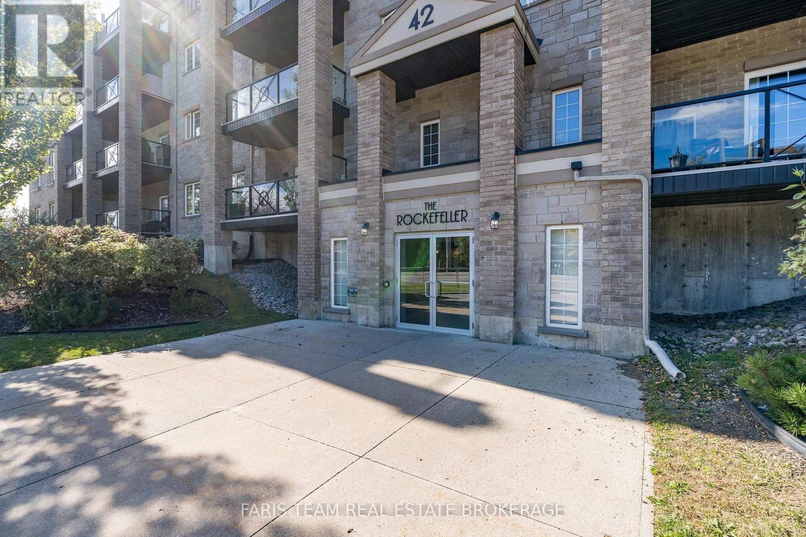 #212 42 FERNDALE DRIVE S - 2