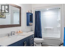 4pc Ensuite bath - 20 Lynda Lane, New Maryland, NB E3C0N6 Photo 9
