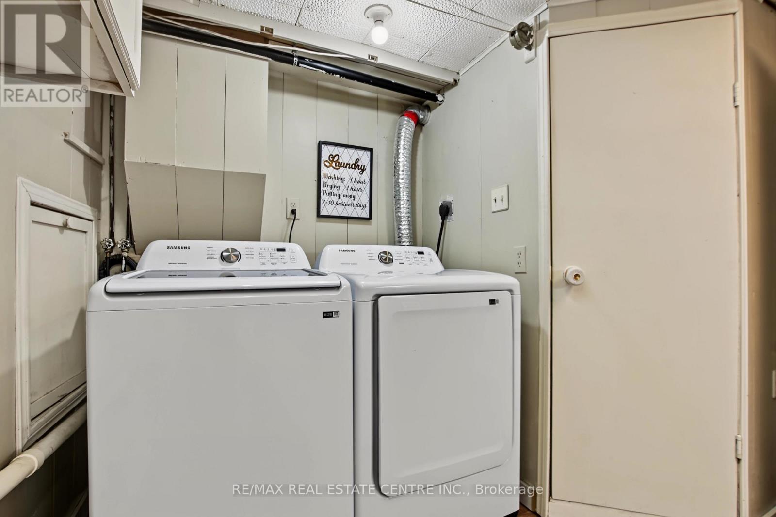 215 ELGIN STREET S - 31