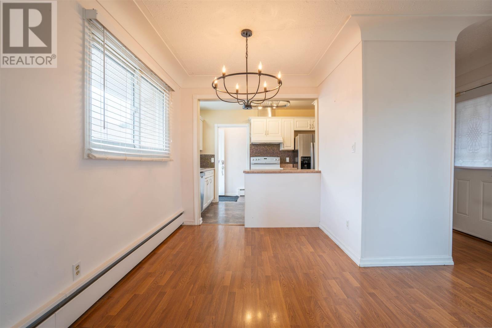 34 Routledge AVE - Image 16