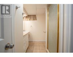 34 Routledge Ave, Sault Ste  Marie, ON P6B2X7 Photo 10
