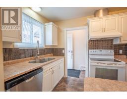 34 Routledge Ave, Sault Ste  Marie, ON P6B2X7 Photo 17