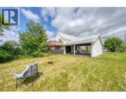 Living room - 90 Tobique Road, Grand Sault/grand Falls, NB E3Y3S8 Photo 12