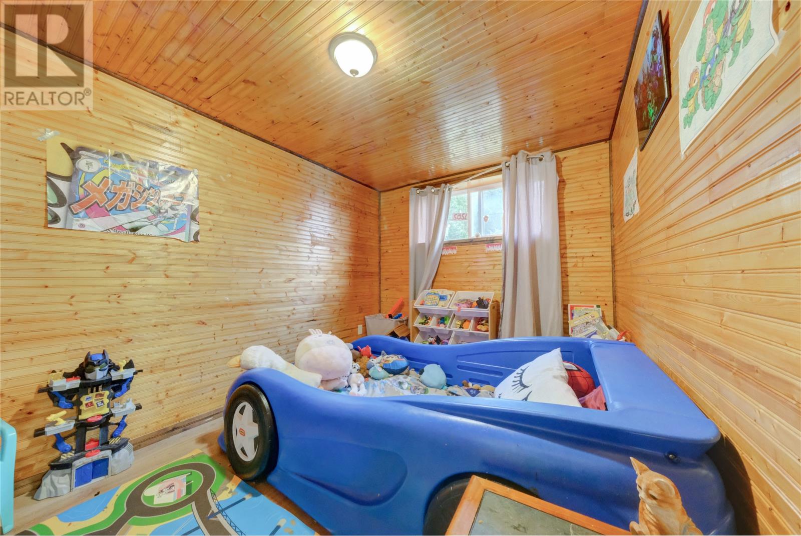 18A Forest Road - 17
