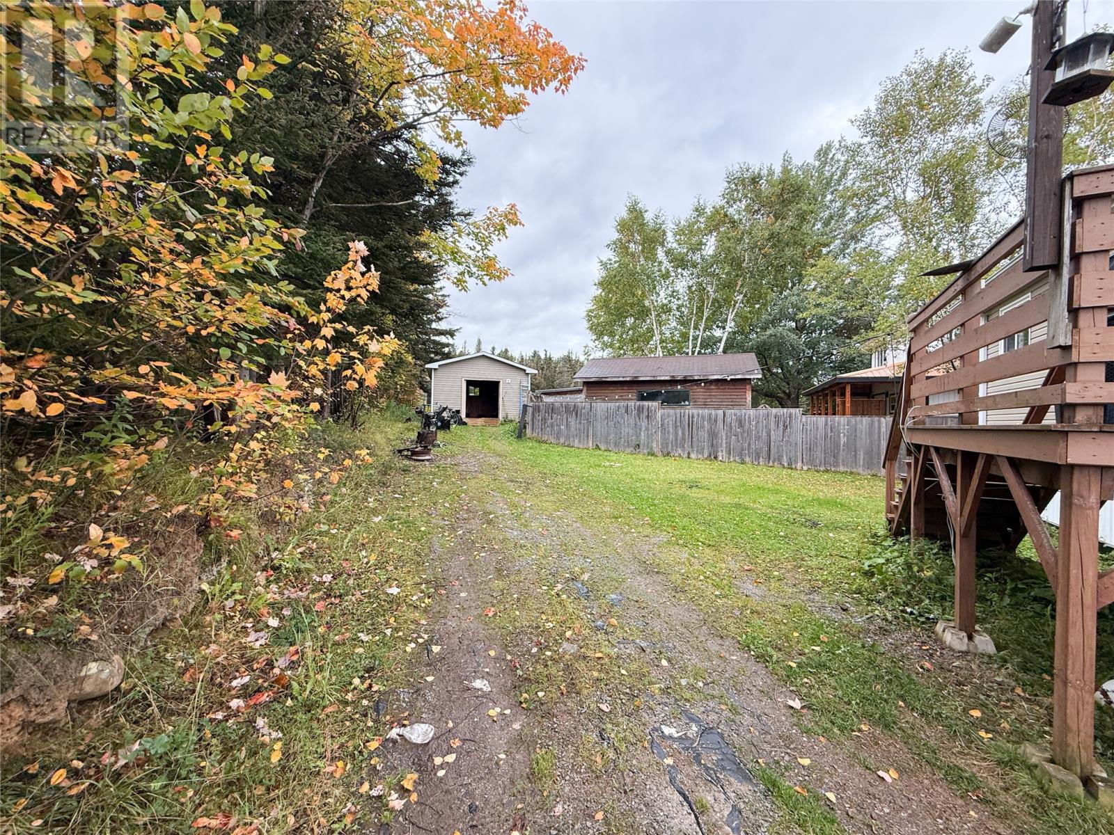18A Forest Road - 23