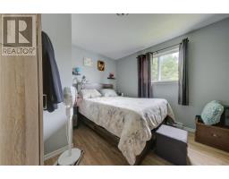 18A Forest Road thumbnail 9