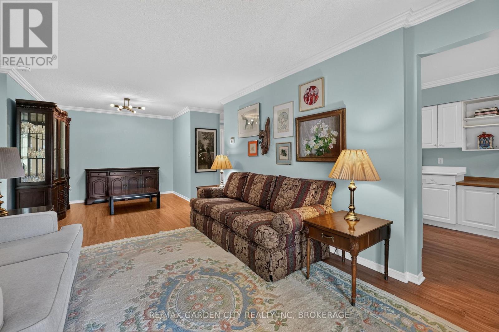 #107 4090 JOHN CHARLES BOULEVARD - Image 11