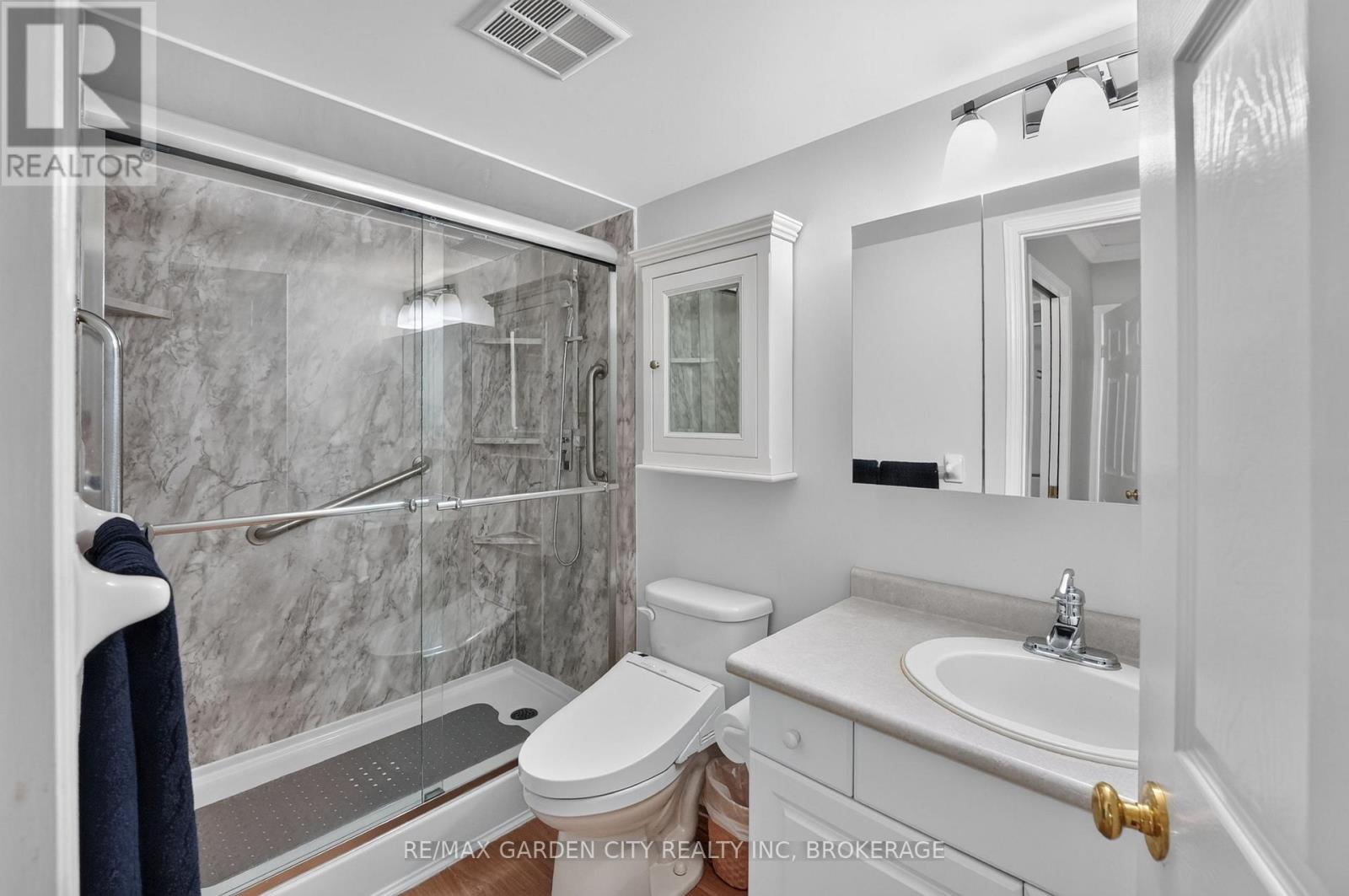 #107 4090 JOHN CHARLES BOULEVARD - Image 22