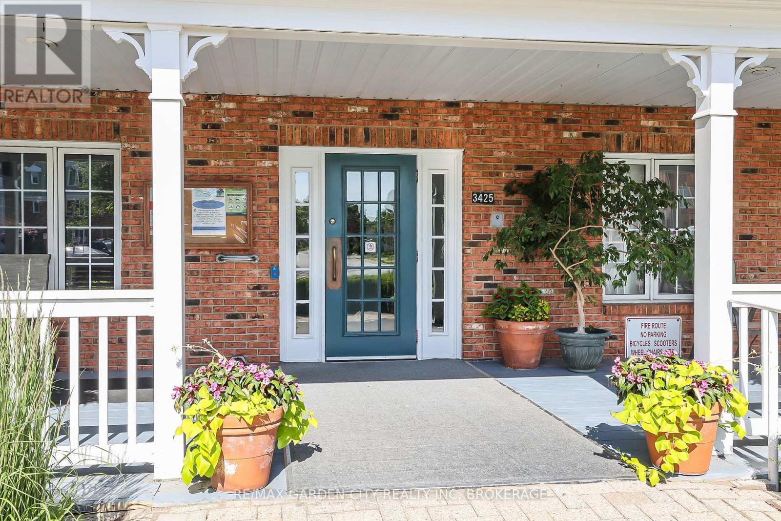 #107 4090 JOHN CHARLES BOULEVARD - Image 30
