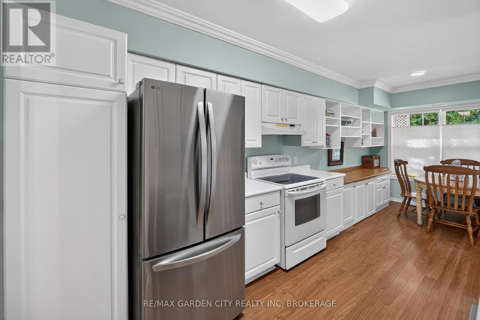 #107 4090 JOHN CHARLES BOULEVARD - Image 4