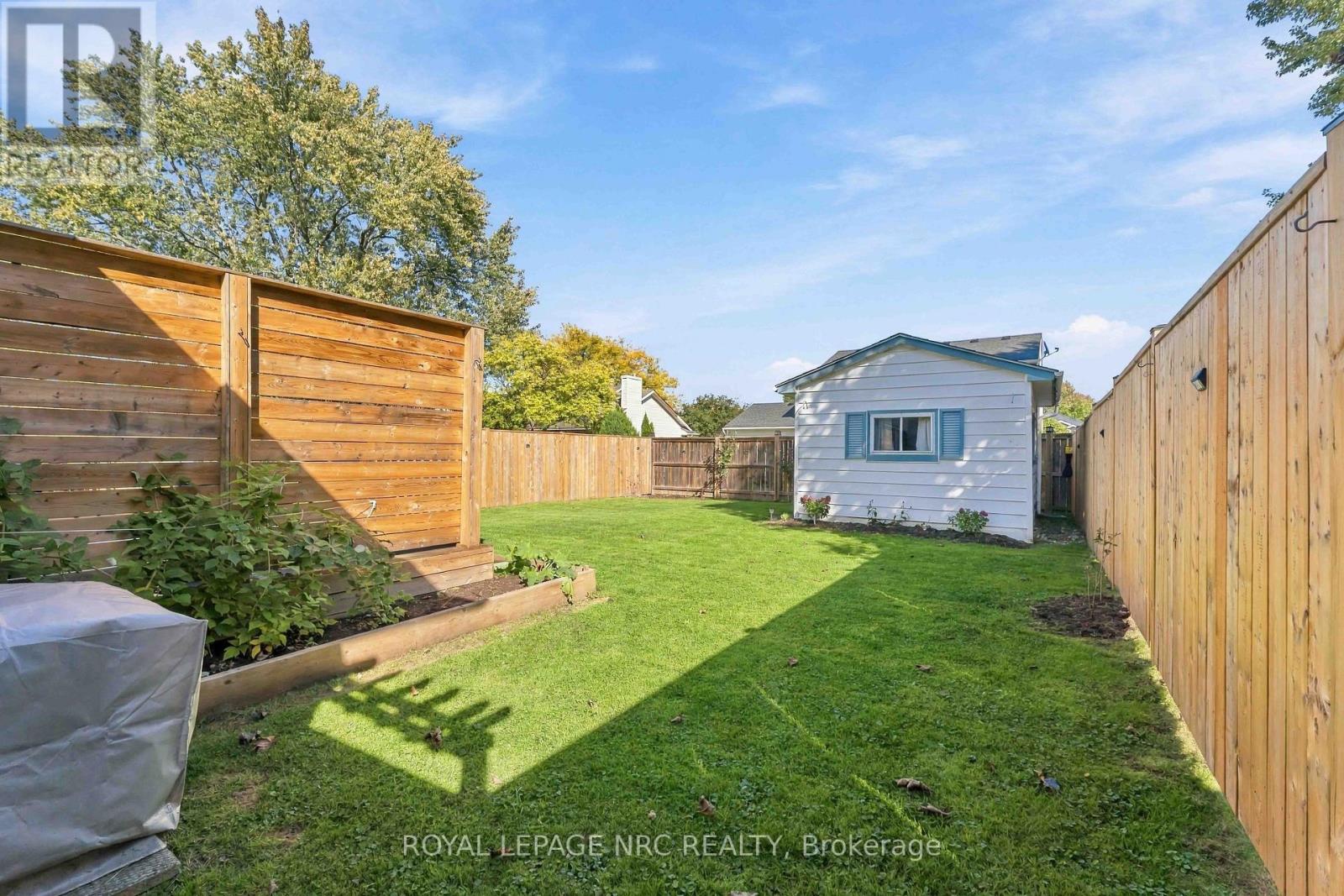 52 NORTHHAVEN ROAD - 40