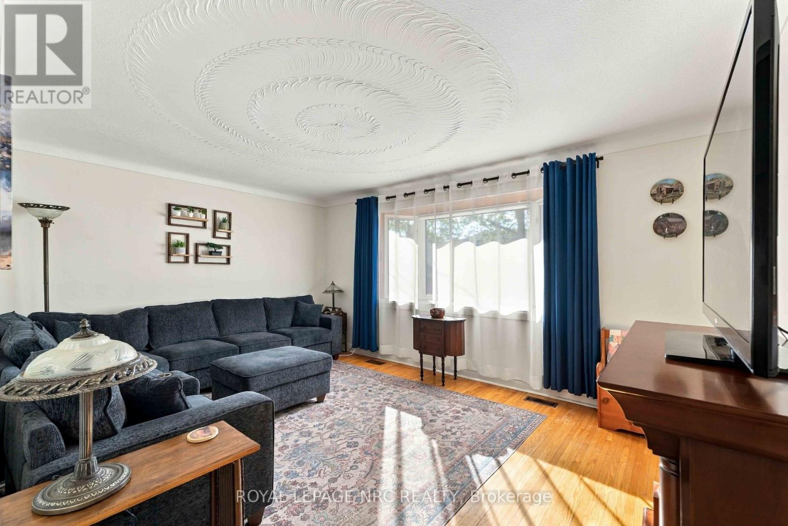 52 NORTHHAVEN ROAD - 5