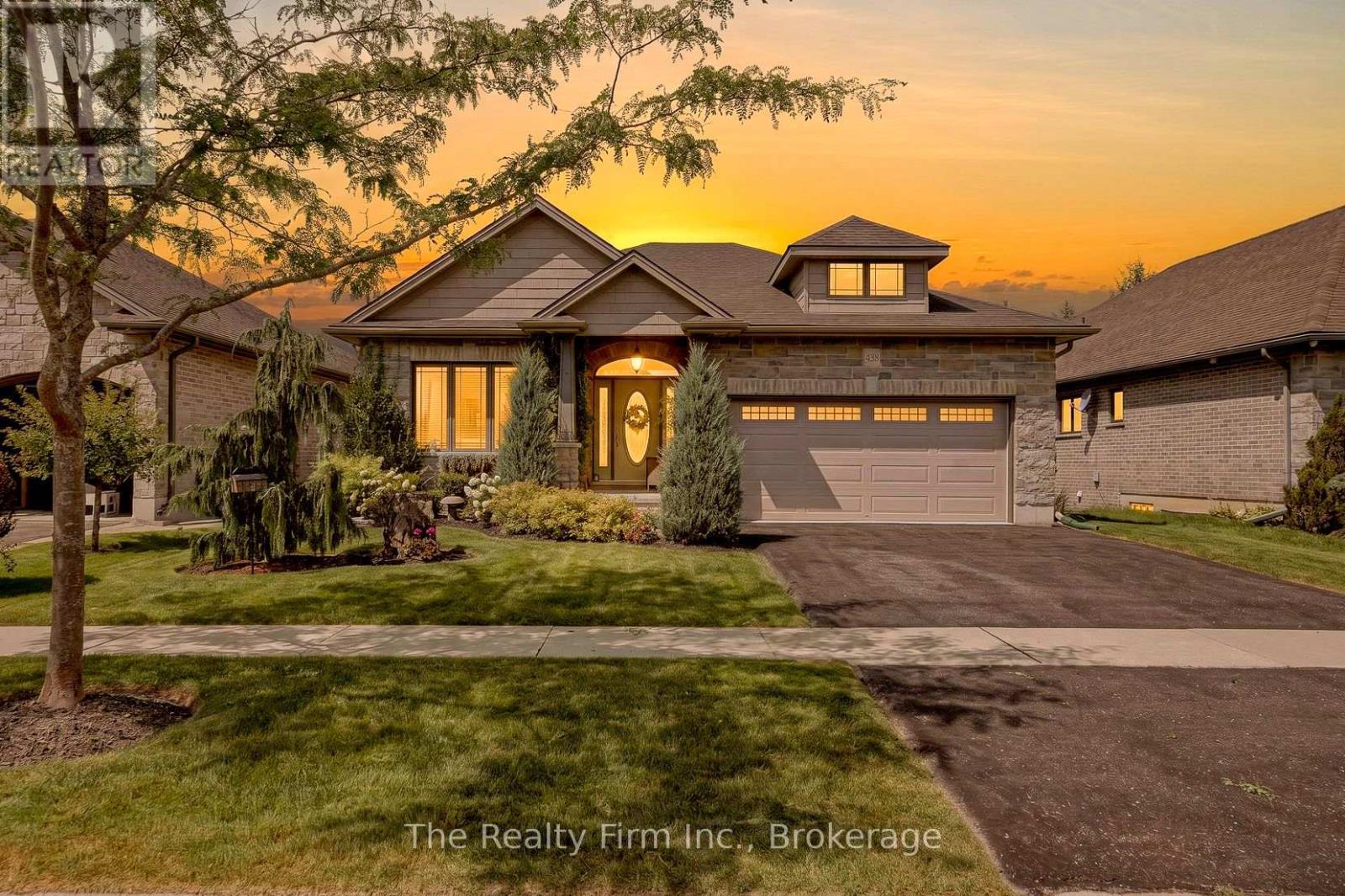 436 FAIRWAY ROAD - 2