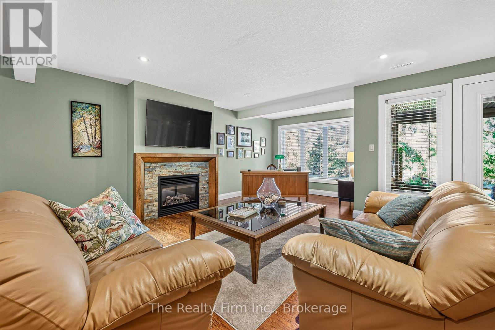 436 FAIRWAY ROAD - 20